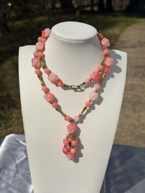 Pink Beaded Cluster Necklace Vintage Ombre Graduated Beads 16 inches